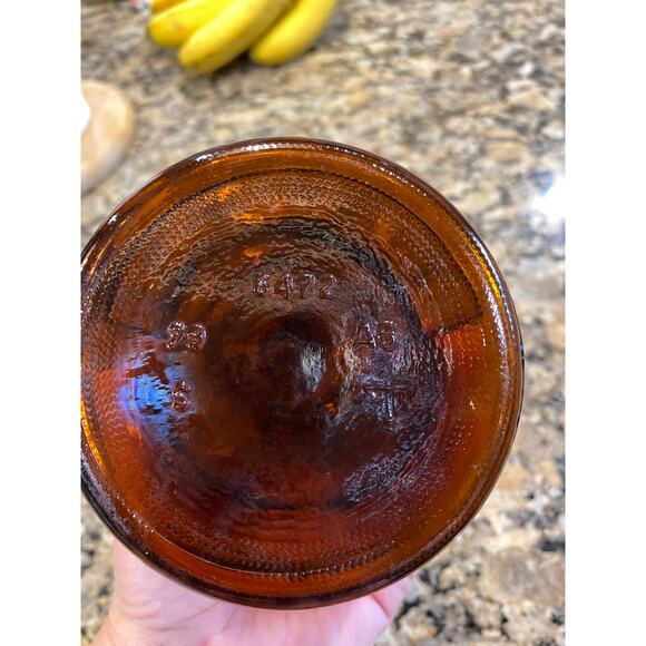 Vintage 1970's Mrs. Butterworth Amber Syrup Jars with original lid set of 2 - Picture 10 of 11